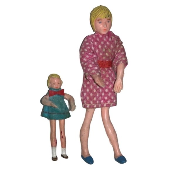 Vintage Miniature Dollhouse Doll Mother Young Lady and Girl Bendable Moveable - Picture 1 of 10